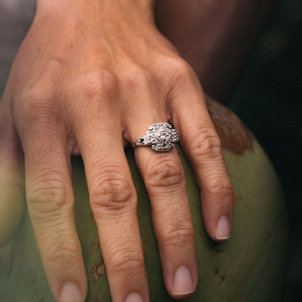 925 Sterling Silver White Gold Fashionable Ring manufacturer